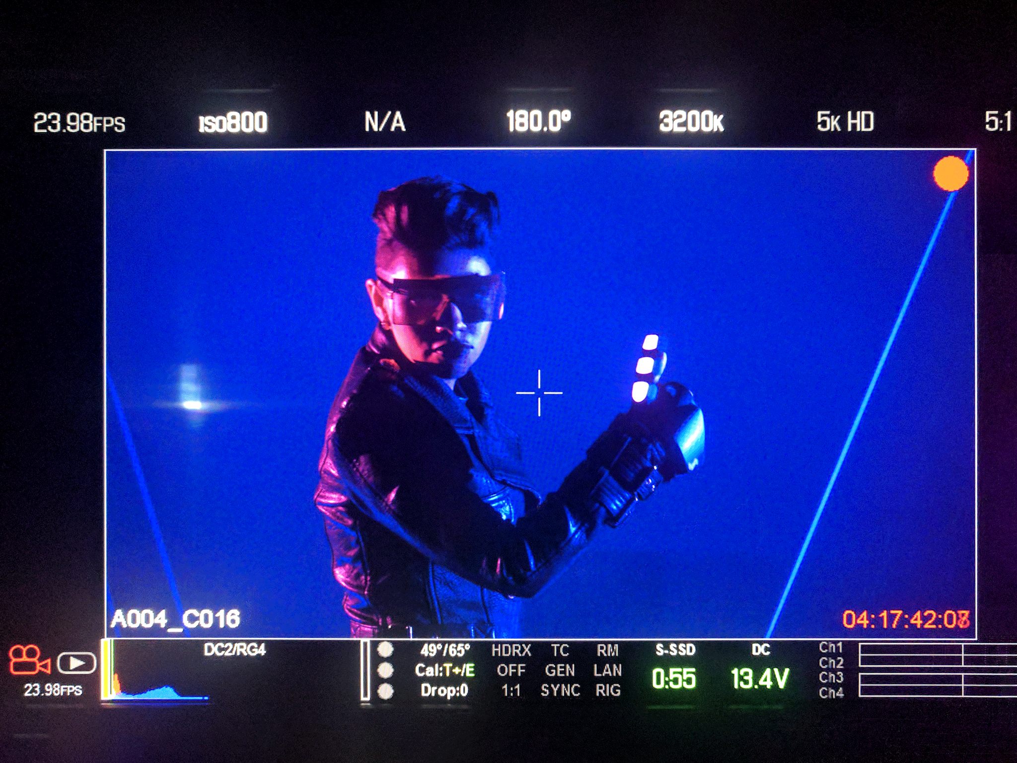 mono_bts_02